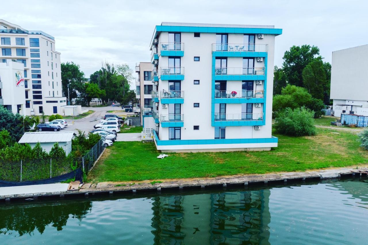 Lakeside Studio Mamaia Central Exteriör bild
