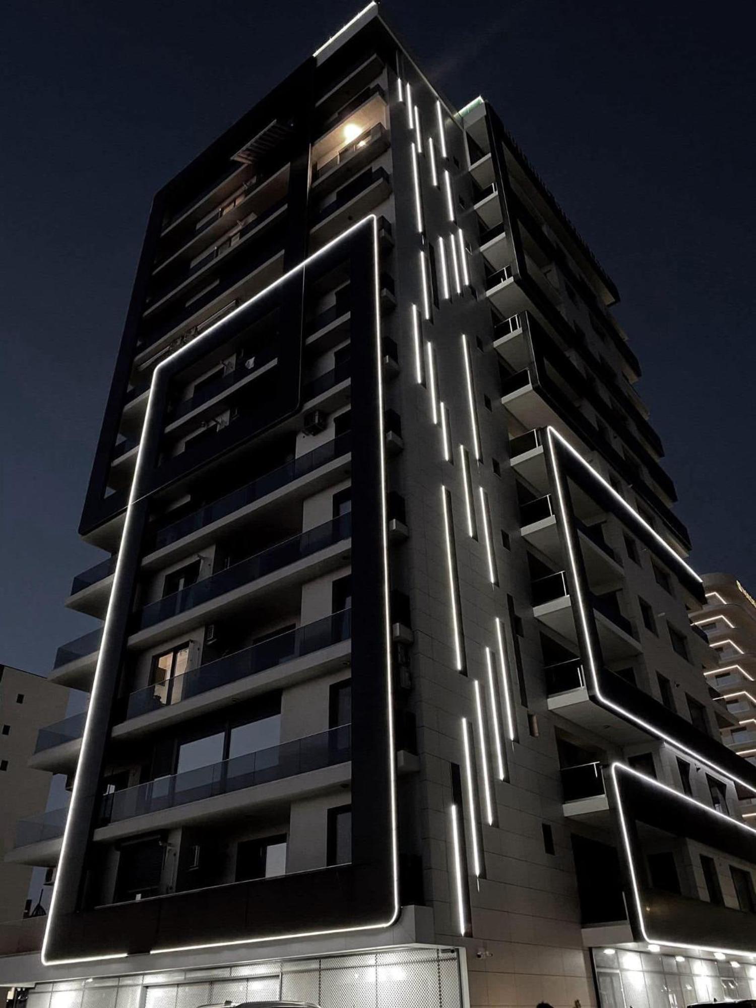 Lakeside Studio Mamaia Central Exteriör bild